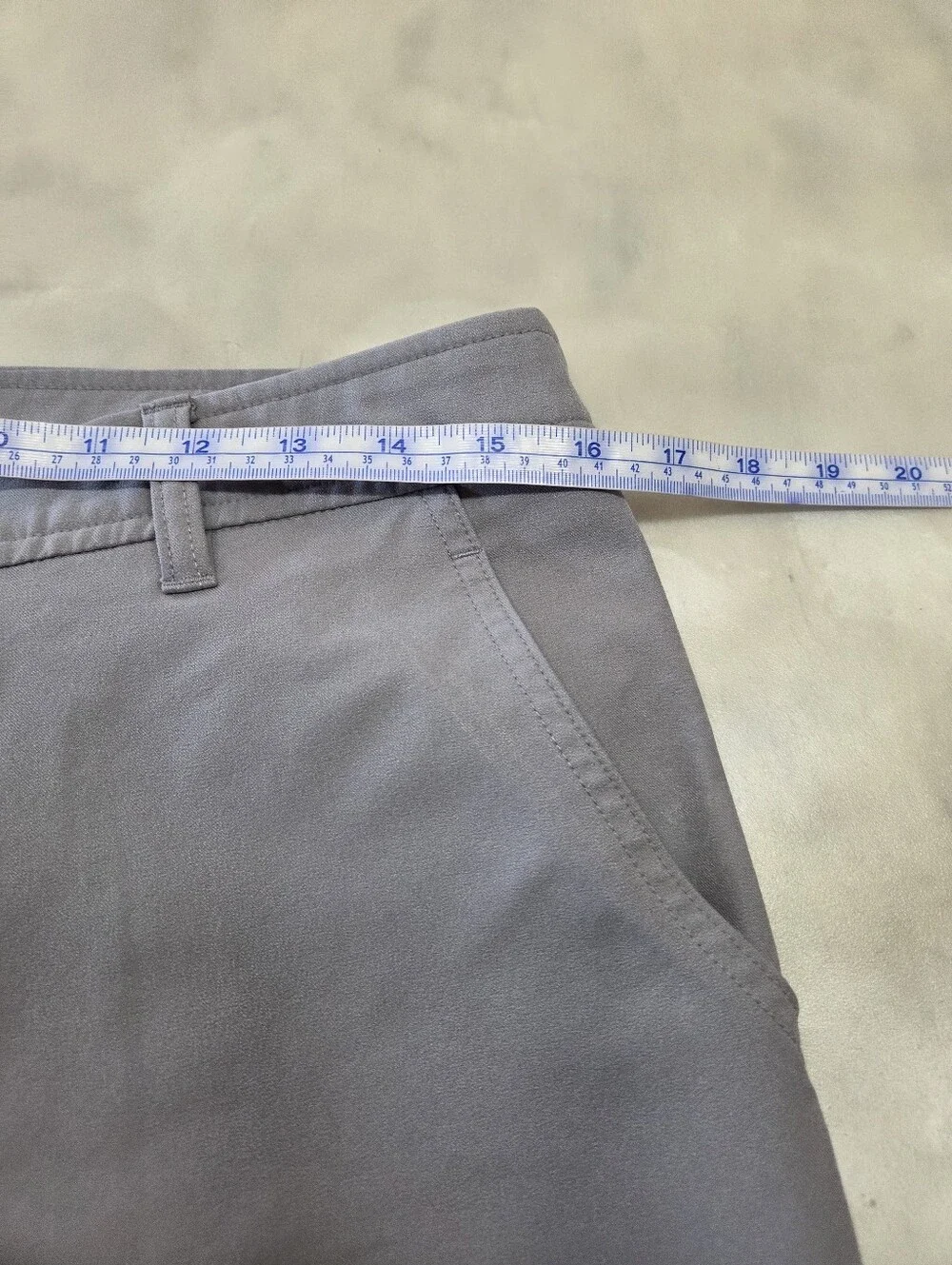 32 Degrees Cool Stretch Performance Gray Chinos Pants Straight Fit Size 30